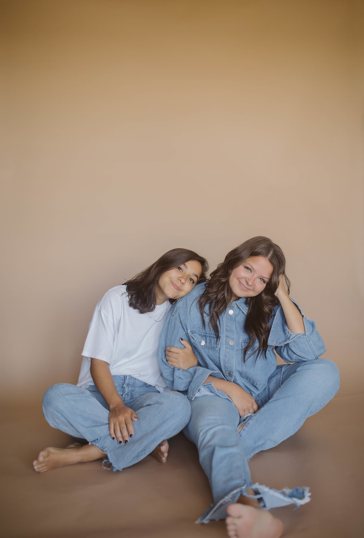Kaylee and Erica Tuttle